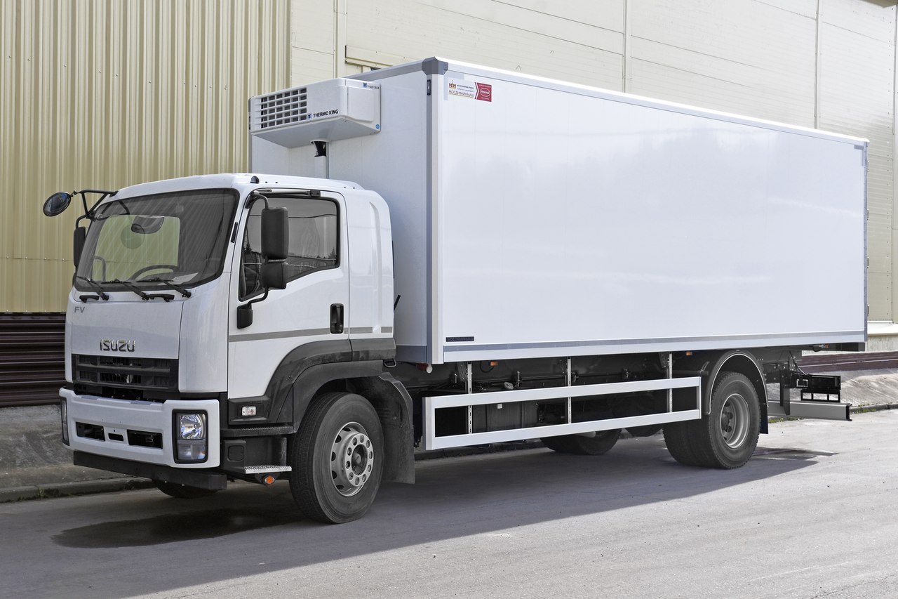 Isuzu 10 тонник рефрижератор