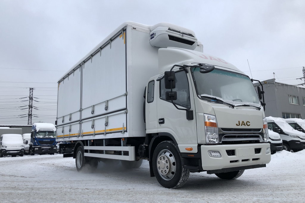 Jac фургон. JAC n120 изотермический фургон. JAC n120 рефрижератор. JAC n120 рефрижератор новый. JAC 120 рефрижератор.