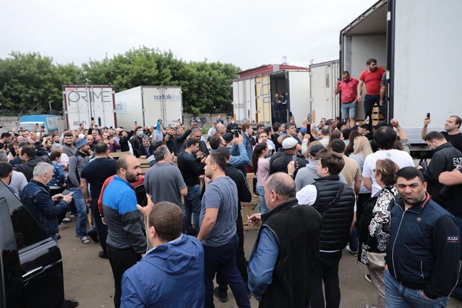 Торговая война. Армяне и азербайджанцы делят Москву. Какие