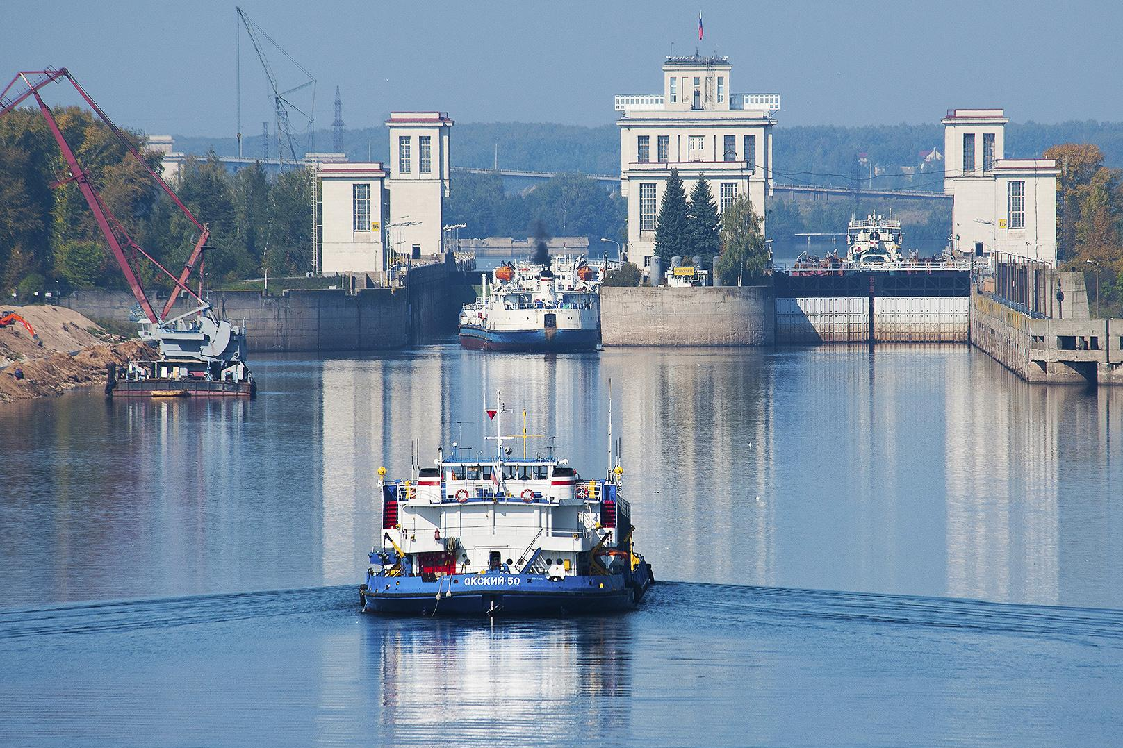 Городецкий гидроузел шлюз 15 и 16. 16 Шлюз Городецкого гидроузла. Река Волга Городец. Городецкий гидроузел реконструкция.