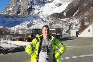 «Если ночью твою фуру грабят – спи дальше»